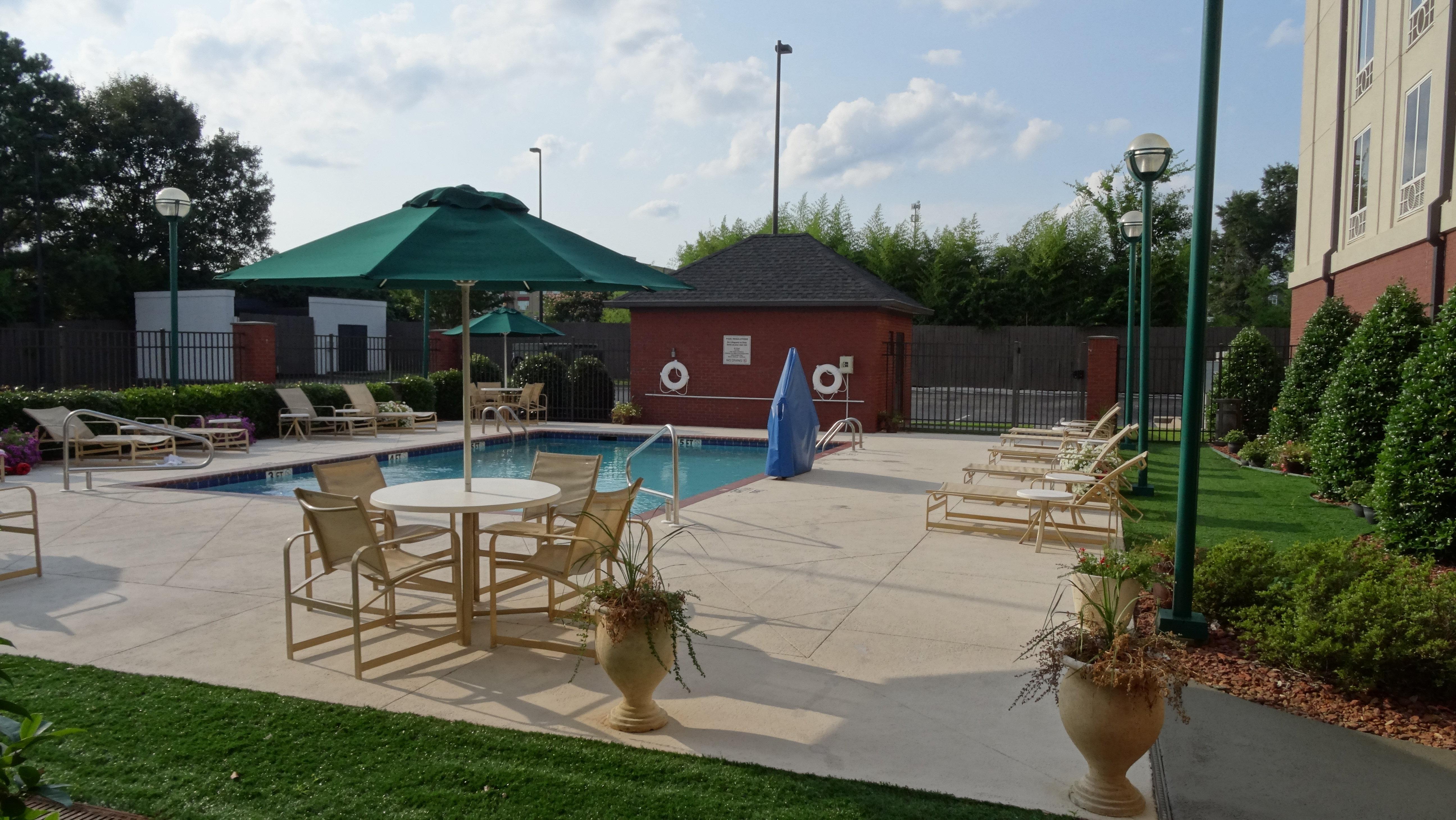 Holiday Inn Express & Suites - Tuscaloosa-University By Ihg Ngoại thất bức ảnh