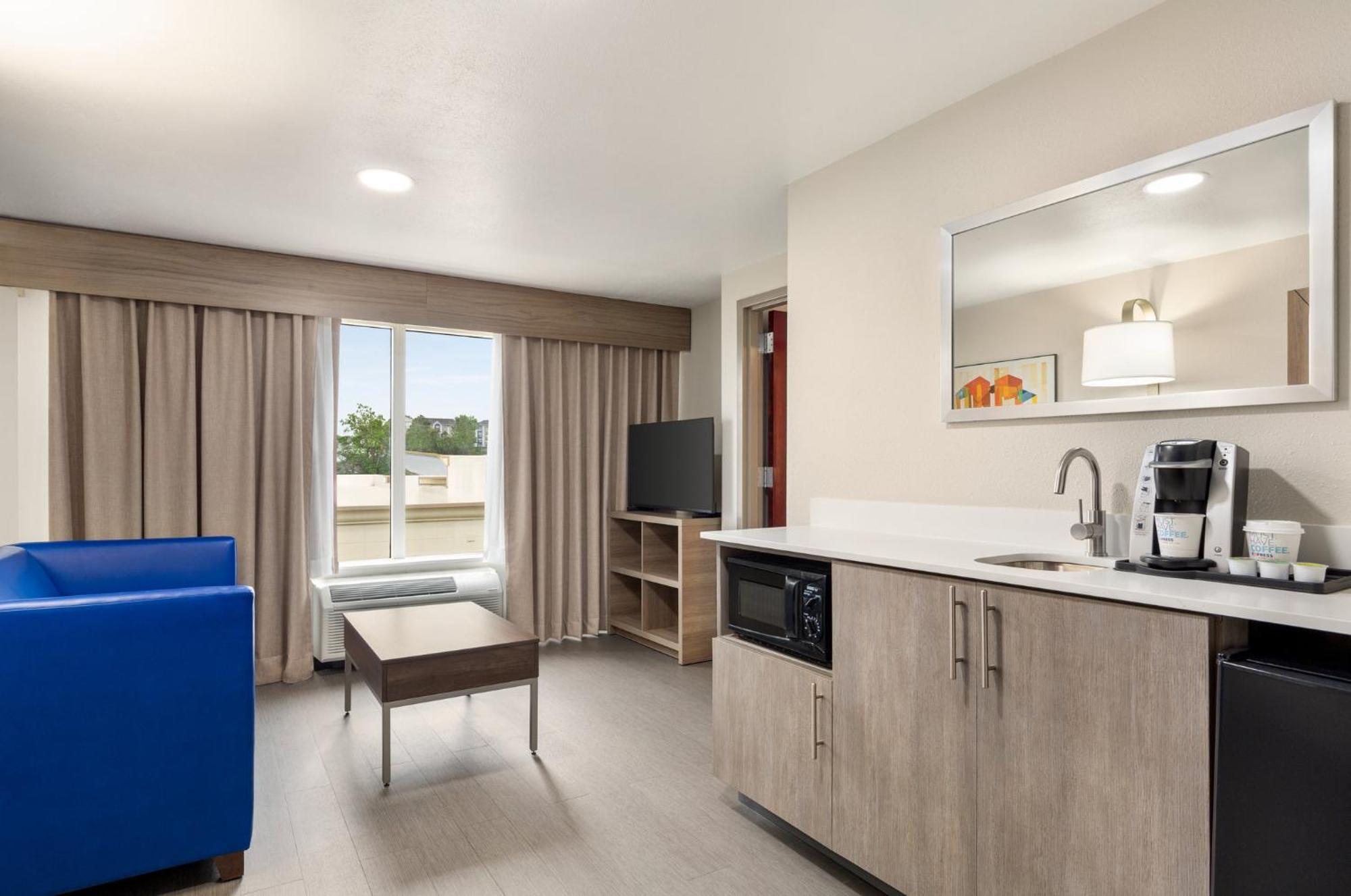 Holiday Inn Express & Suites - Tuscaloosa-University By Ihg Ngoại thất bức ảnh