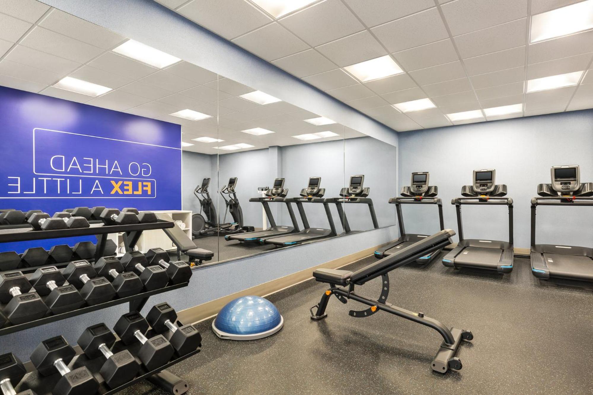 Holiday Inn Express & Suites - Tuscaloosa-University By Ihg Ngoại thất bức ảnh