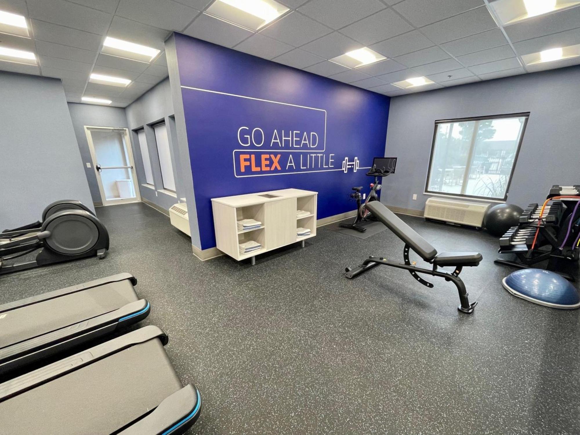 Holiday Inn Express & Suites - Tuscaloosa-University By Ihg Ngoại thất bức ảnh